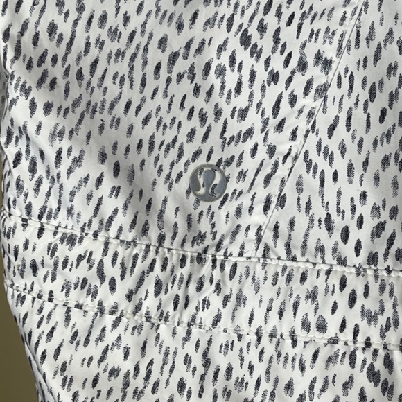 Lululemon Jacket windbraker jacket - Picture 4 of 9
